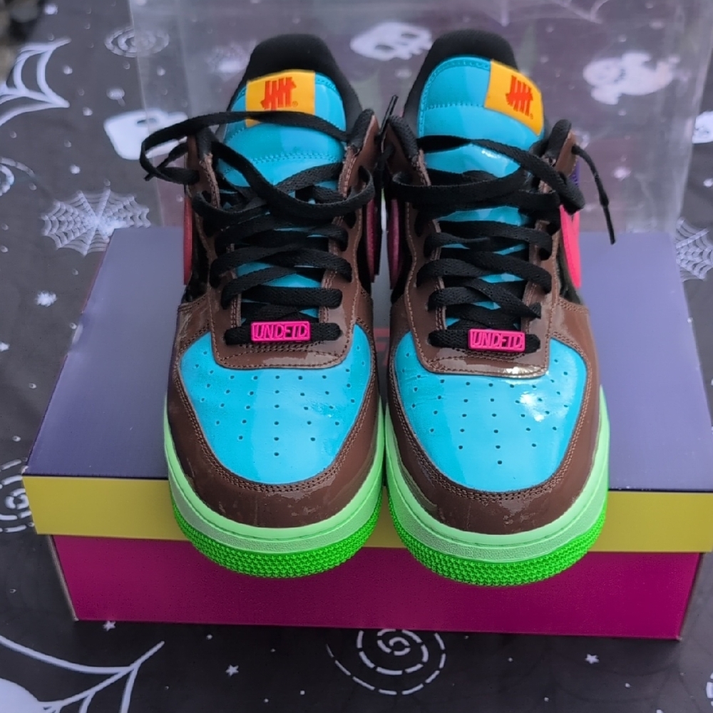 Nike Sneakers in Blue, Brown, and Green